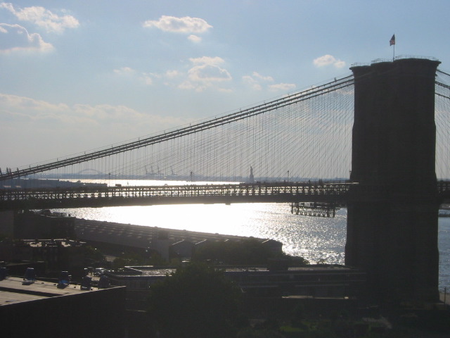 Brooklyn Bridge, cranes, Statue.